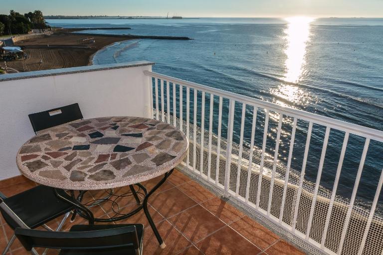 Apartamento en primera línea de mar - Bed and Breakfast Sant Carles de la Ràpita