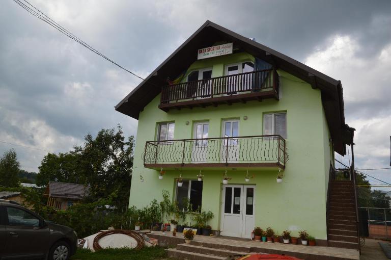 Baza Sportiva Adelina - B&B Campulung Muscel
