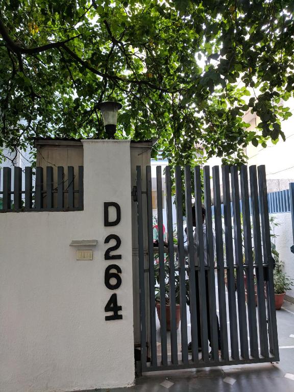 Colonel's Retreat 2 - B&B Nuova Delhi
