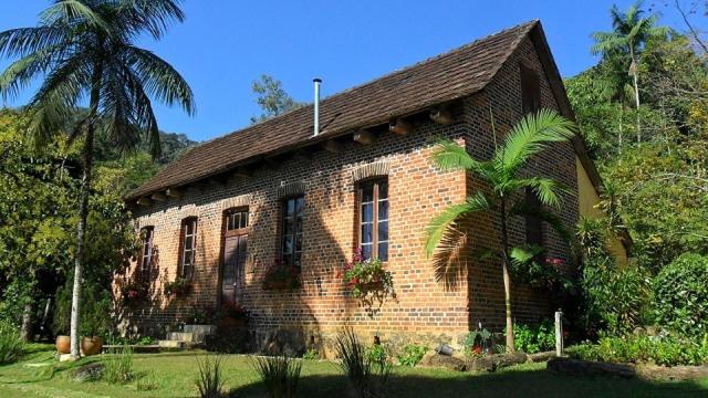 Hospedagem Rural Fazenda Sacramento - Chambres d'hôtes Rodeio Doze