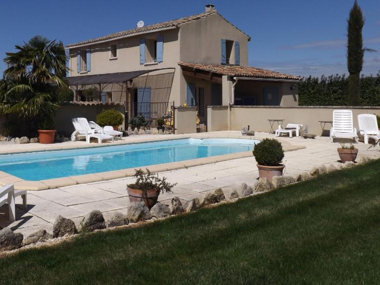 Demeure d'hôtes et Mas Maurice - Chambres d'hôtes Oppède le Vieux