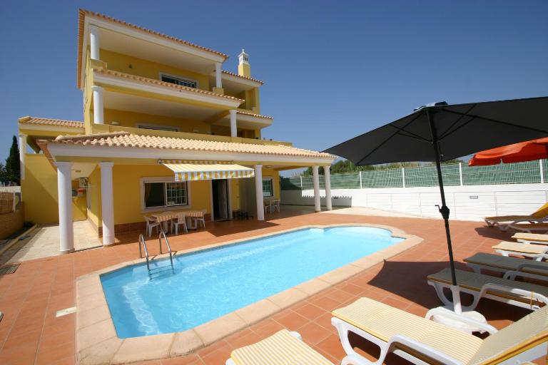 Villa vista mar e piscina - B&B Fuzeta