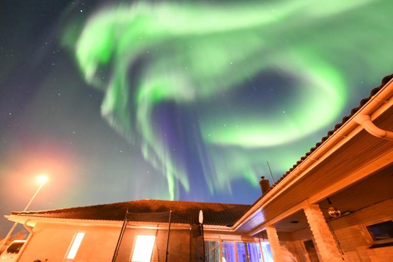 Northern Lights Apartment for Independent Stay - Chambres d'hôtes Jukkasjärvi