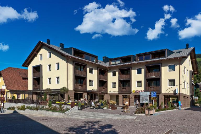 Ariston Dolomiti Residence - B&B Dobbiaco