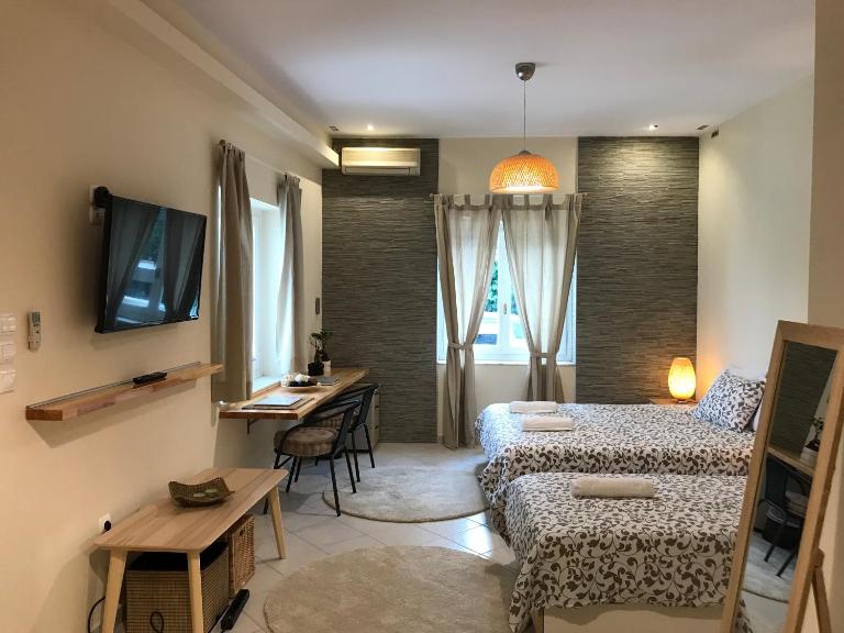 Flight Apartments Airport by Airstay - B&B Spata
