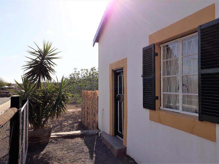 Die Ou Winkeltjie - Bed and Breakfast Merweville