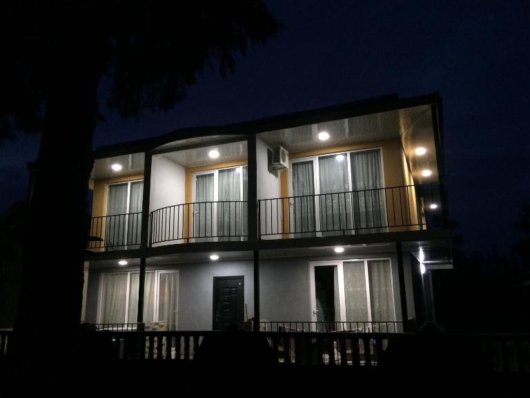 Tamari - B&B Ureki