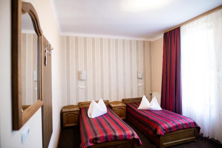 Vila Tineretului - Chambres d'hôtes Satu Mare