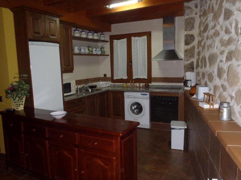 Casa Rural Tío Carlillos - B&B Hoyos del Espino