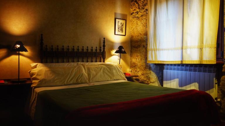 Posada Puerta Grande - Chambres d'hôtes Candelario