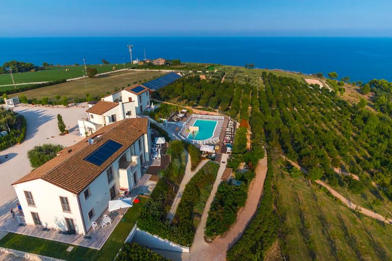 CONTEA DEI CILIEGI (official) - B&B Pedaso
