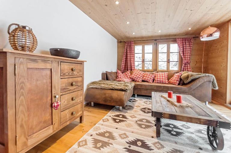 Chic Alpine Apartment for 5 - Perfect for skiers - B&B Grindelwald