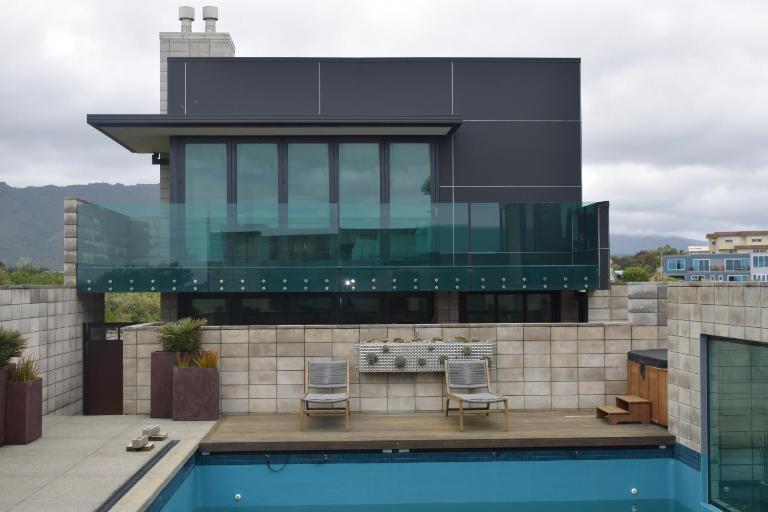 157 Field Way Luxury Lodge - B&B Waikanae
