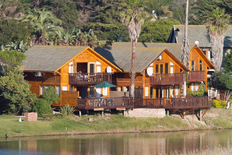 ON the Water @ Pirates Creek #8 - B&B Wilderness