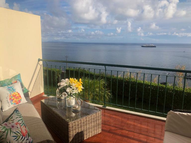 Oceanic Apartment - Ferienwohnung Canico