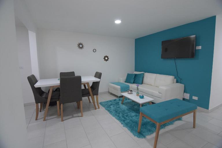apartamentos amoblados casa margarita laureles estadio excelente ubicación - B&B Medellín