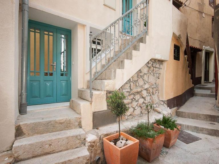 Apartments Mediteranea - Bed and Breakfast Baška