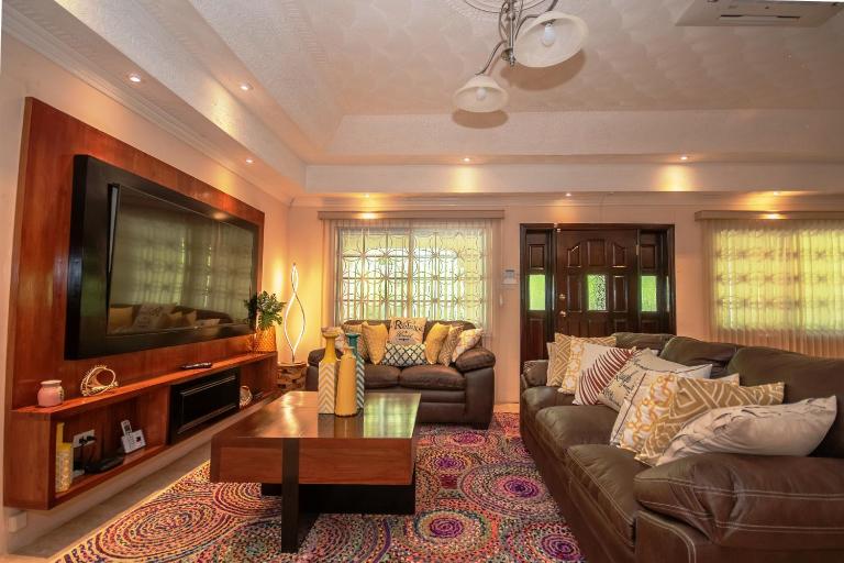 Tropical Escape Villa - Ferienwohnung Ocho Rios
