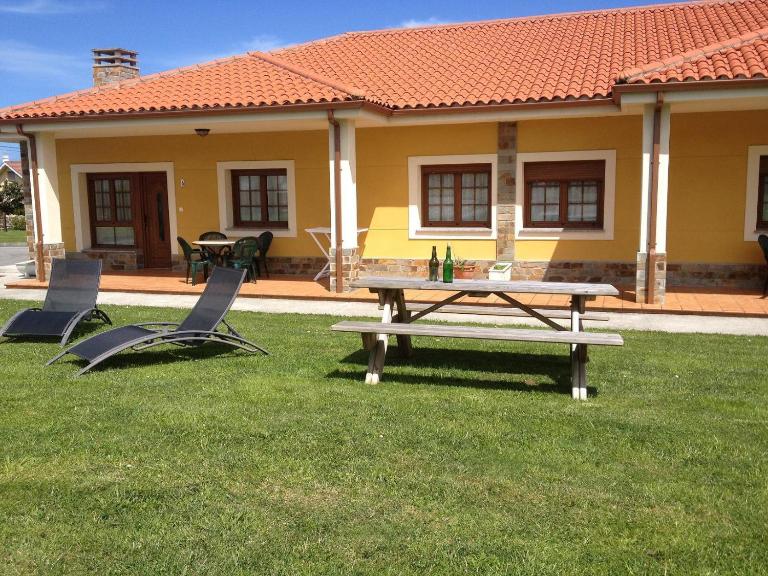 Apartamentos Casa Carin - Chambres d'hôtes Cadavedo
