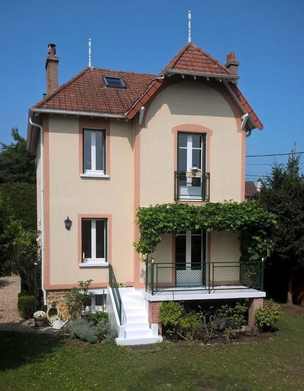 la villa des chats - B&B Andrésy
