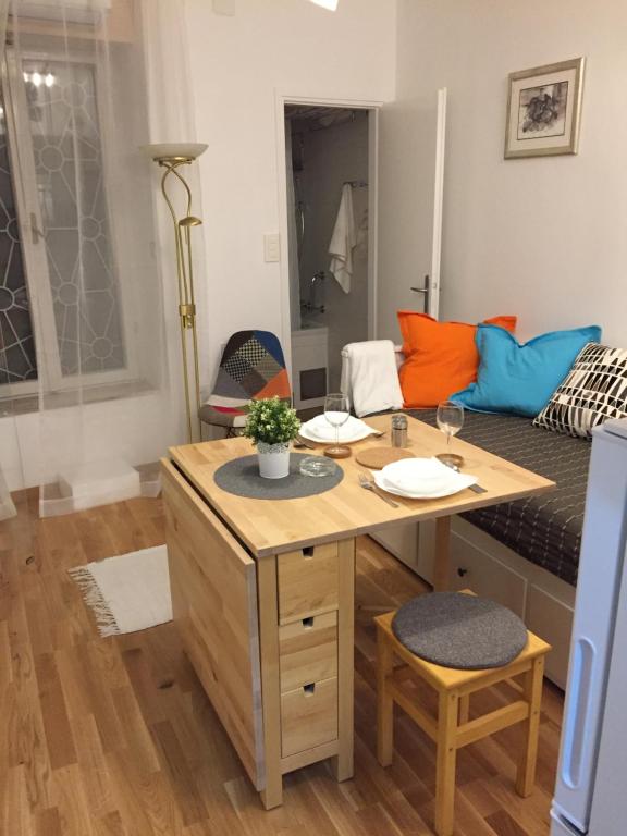 VERY CLOSE Studio Apartment - B&B Zagreb