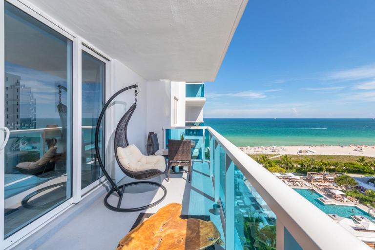 1 Hotel & Homes Miami Beach Oceanfront Residence Suites By Joe Semary - B&B Miami Beach