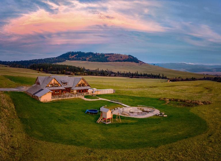 Penzión pod Magurou - B&B Slovenská Ves