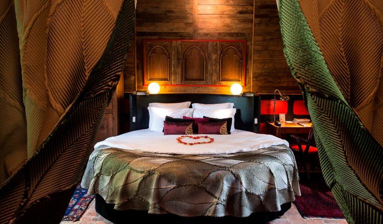 Demeures et Châteaux - Le Portail en Marais Poitevin - B&B Moreilles