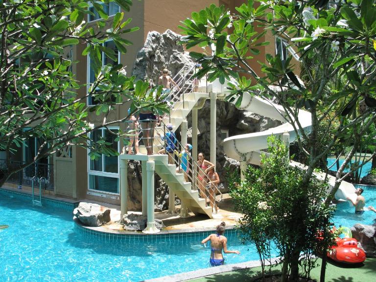 498 moo 12 jomtian sai 2 road ATLANTIS CONDO RESORT - B&B Jomtien