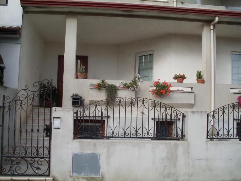 Affittacamere Peonia - B&B Oliena