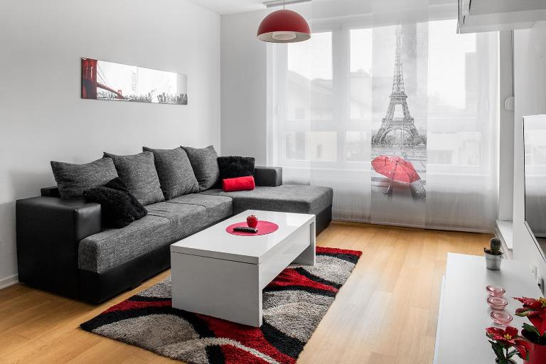 Flexible SelfCheckIns 7 - Zagreb - Garage - Electric vehicle ccharger - Loggia - New - Luxury - Apartments Repinc 7 - B&B Zagabria