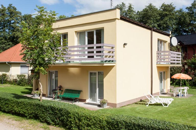 Villa LILIA - Ferienwohnung Miedzywodzie