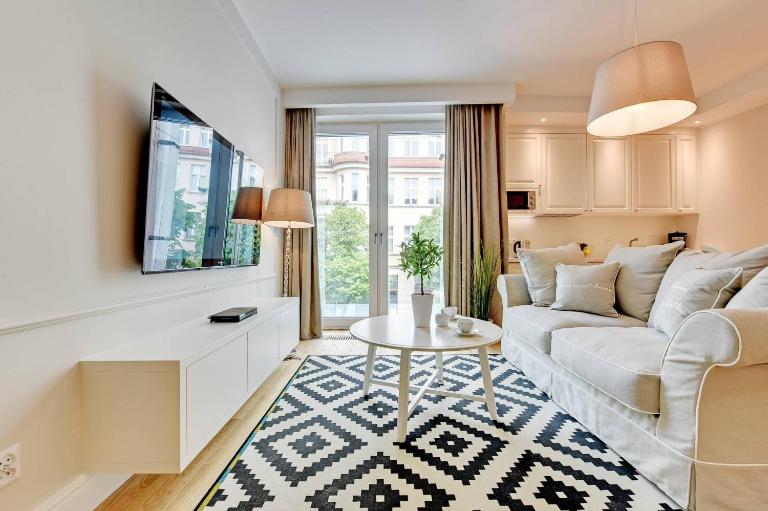 Montevideo Centrum 4 by Grand Apartments - Chambres d'hôtes Sopot