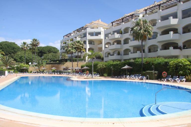 Holidays & Home Hacienda Playa Elviria 300 m Beach, garden ,MARBELLA - B&B Marbella