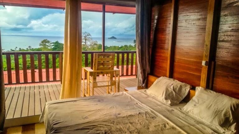 Domus Guesthouse - B&B Santana