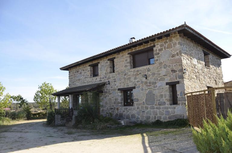 Casa Rural Alada - B&B Luelmo