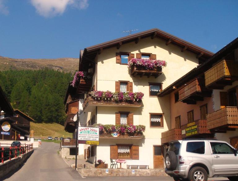 Appartamenti Sport 3000 - Bed and Breakfast Livigno