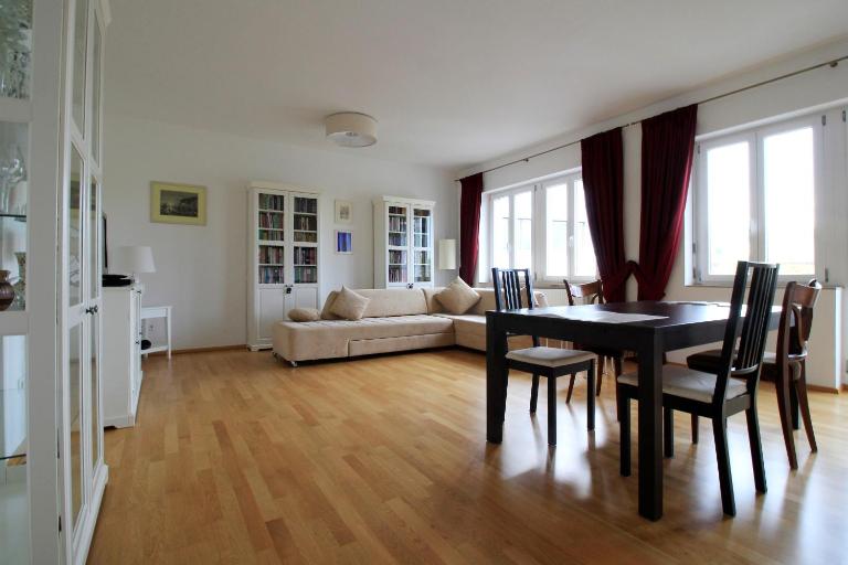 Luxury city apartment - view of river and castle - B&B Wurzburgo