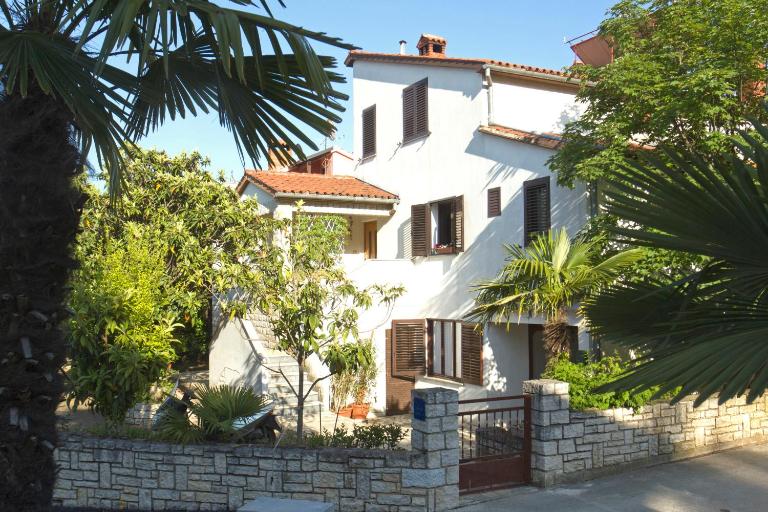 Apartments Mladenka - B&B Poreč