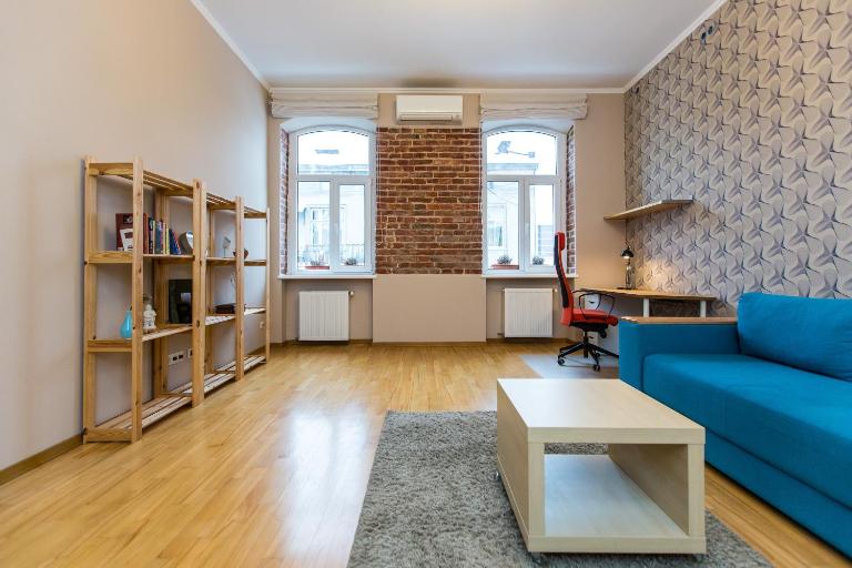 Light and spacious Apartment on Gazova Str - B&B Leópolis