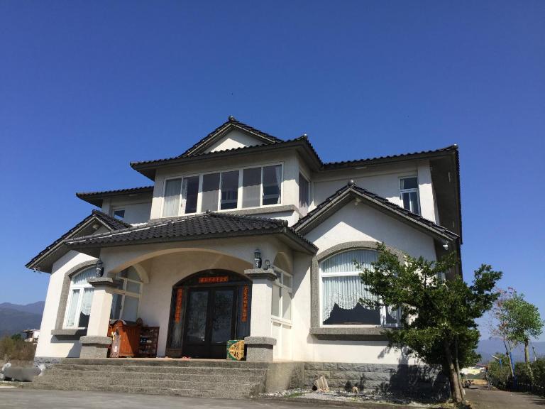 New Flower Homestay - Ferienwohnung Waiyuanshan