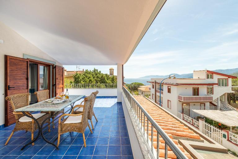 AffittaSardegna-Attico Mare - B&B Cala Gonone