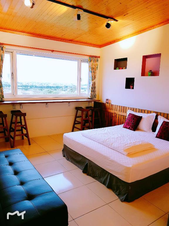 Water Bird Family - B&B Toucheng