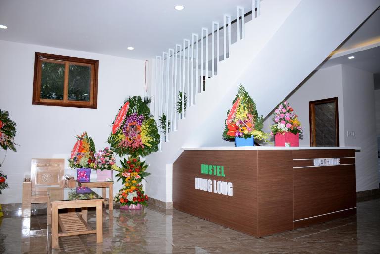Hưng Long Hostel - B&B Hué