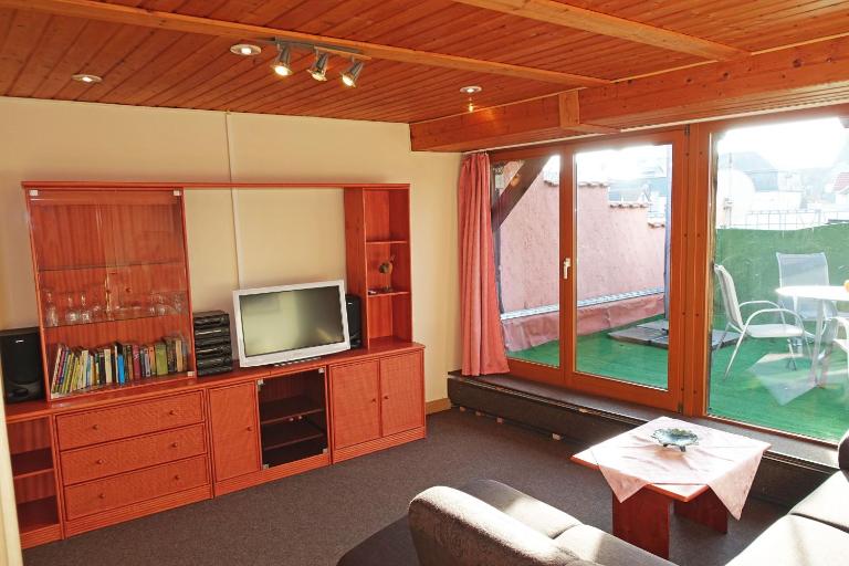 Ferienwohnung mit Wasserbett FW3 - B&B Saalfeld