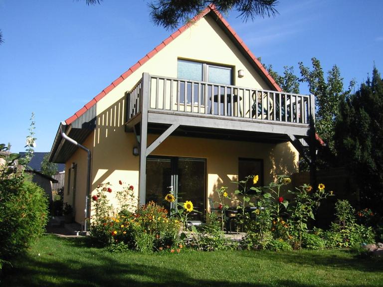 Ferienhaus Am Seeufer - B&B Waren