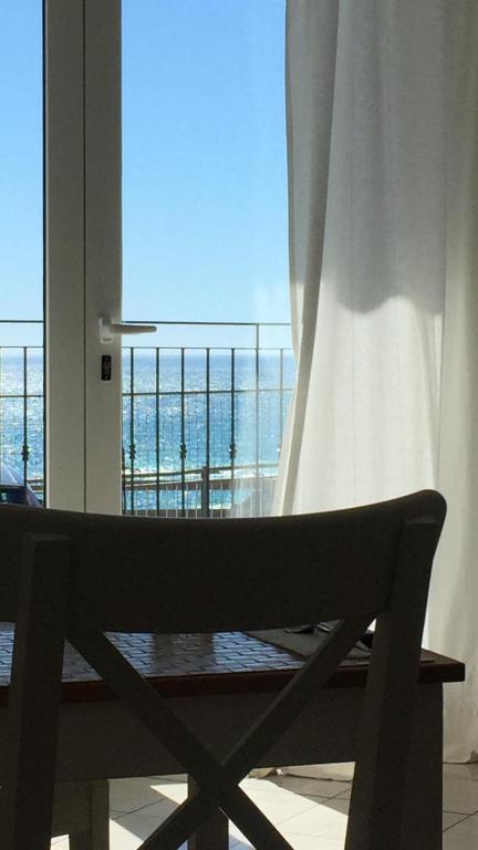 “L’alcova delle Sirene” - B&B Bergeggi