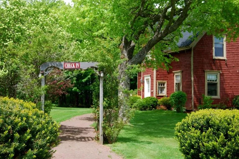 Bugaboo Cottages - Bed and Breakfast Summerside