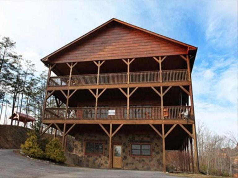 Spacious Party Hut Near Attractions - Chambres d'hôtes McCookville