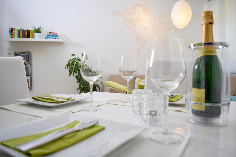 3 Zimmer Zentrum , kontaktloser Check in - B&B Klagenfurt